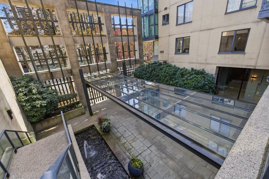 501 1155 Homer Street Vancouver, BC - 4