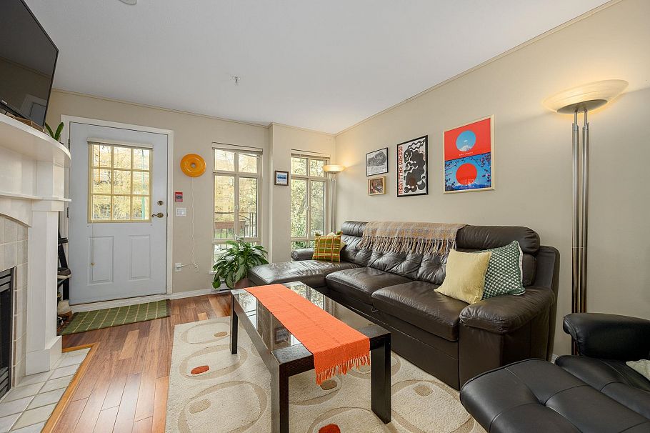 3018 W 4th Avenue Vancouver, BC - 6