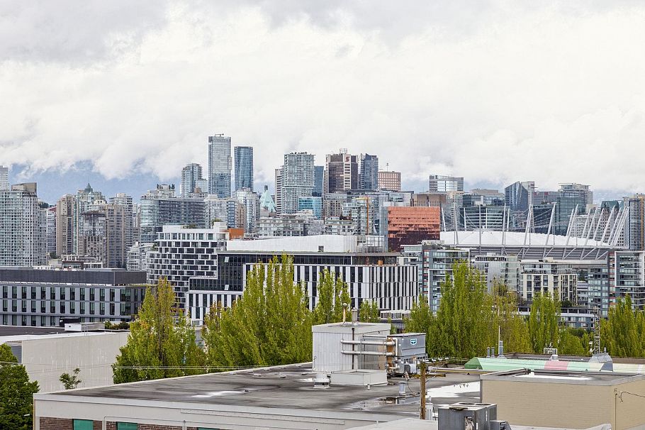 406 2511 Quebec Street Vancouver, BC - 35