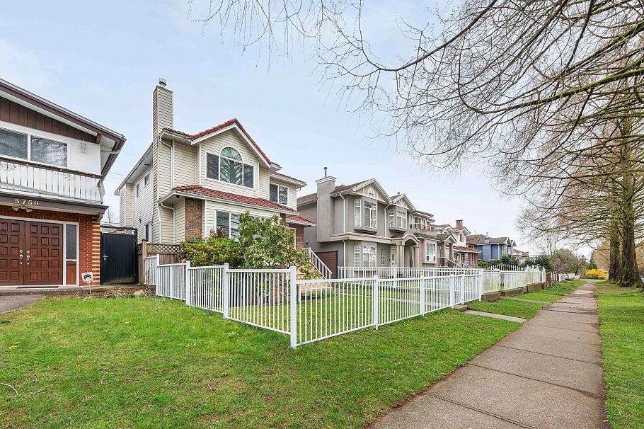 5756 Kerr Street Vancouver, BC - 27