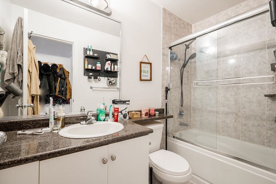 2849 Lakewood Drive Vancouver, BC - 24