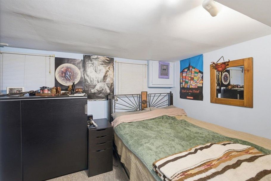 2232 W 14th Avenue Vancouver, BC - 26