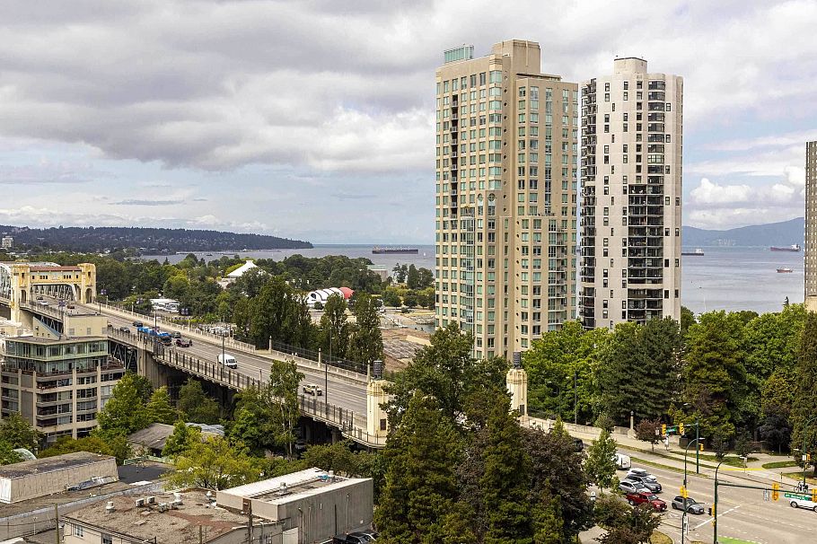 1104 889 Pacific Street Vancouver, BC - 30