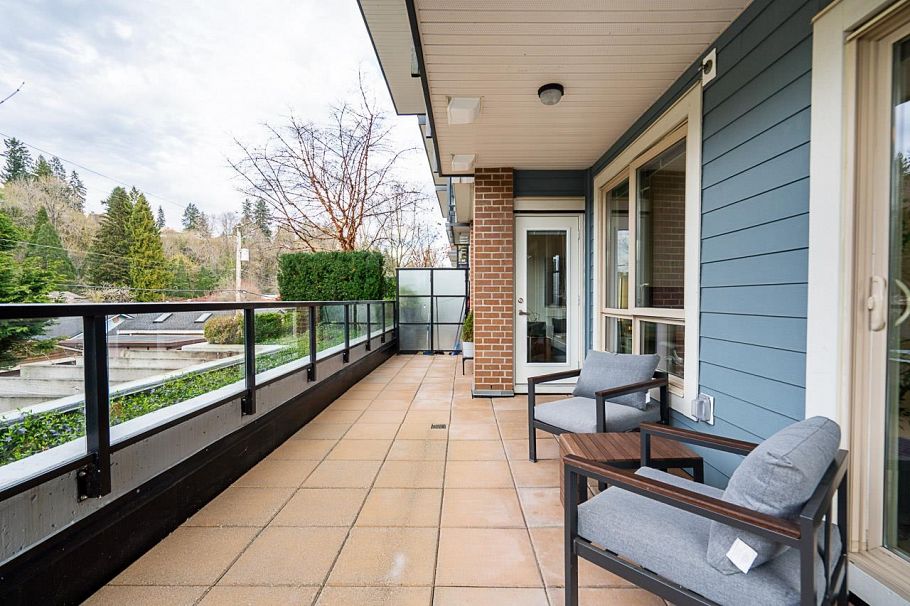 208 1330 Marine Drive North Vancouver, BC - 26