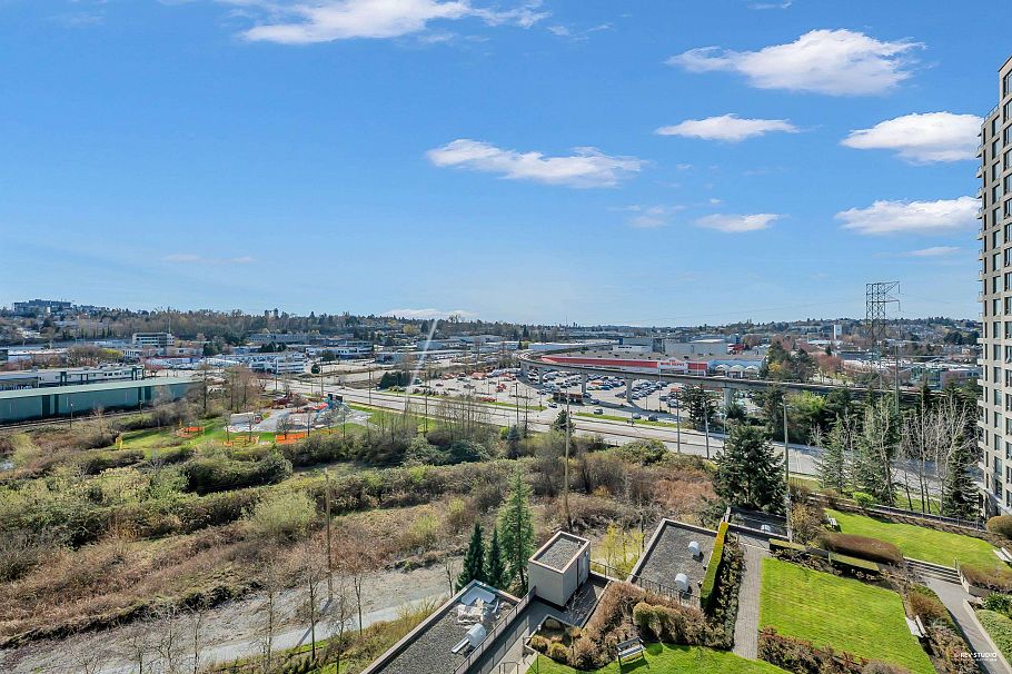 1002 4178 Dawson Street Burnaby, BC - 24