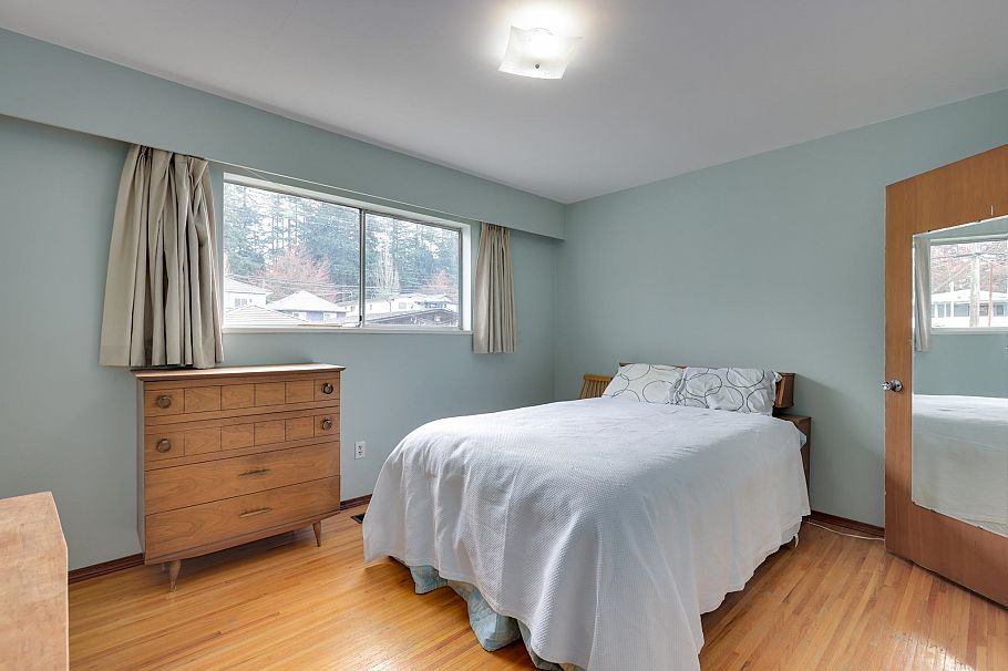 5884 Ormidale Street Vancouver, BC - 10