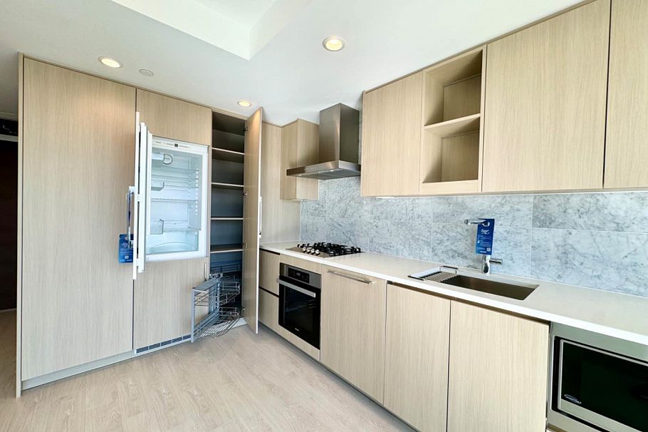 1318 1768 Cook Street Vancouver, BC - 2