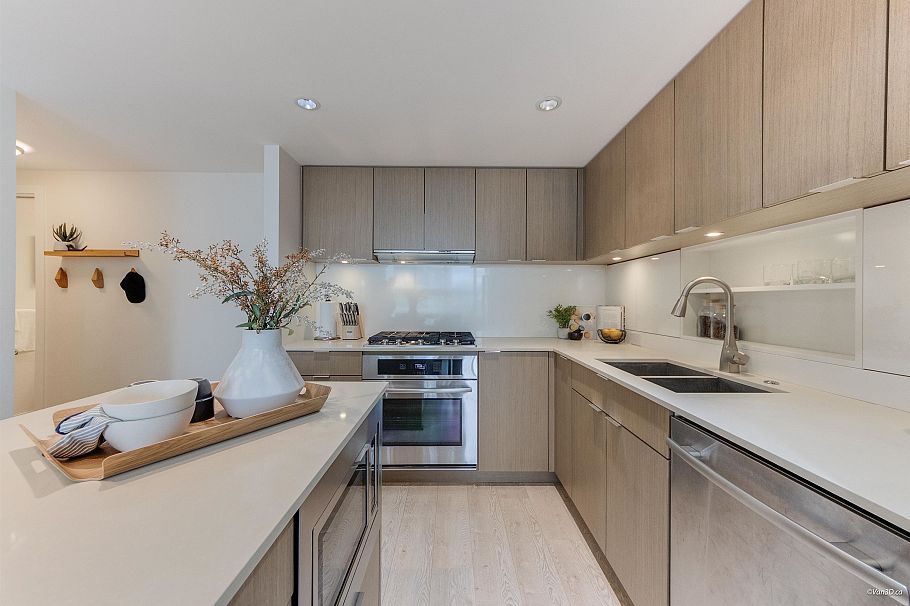 710 111 E 1st Avenue Vancouver, BC - 10