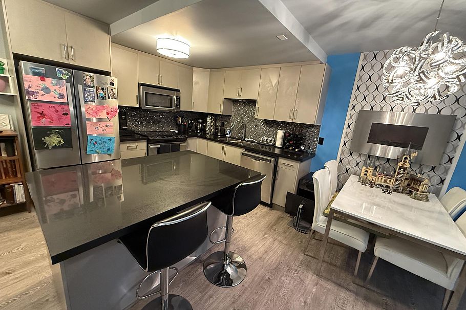 117 2416 W 3rd Avenue Vancouver, BC - 4