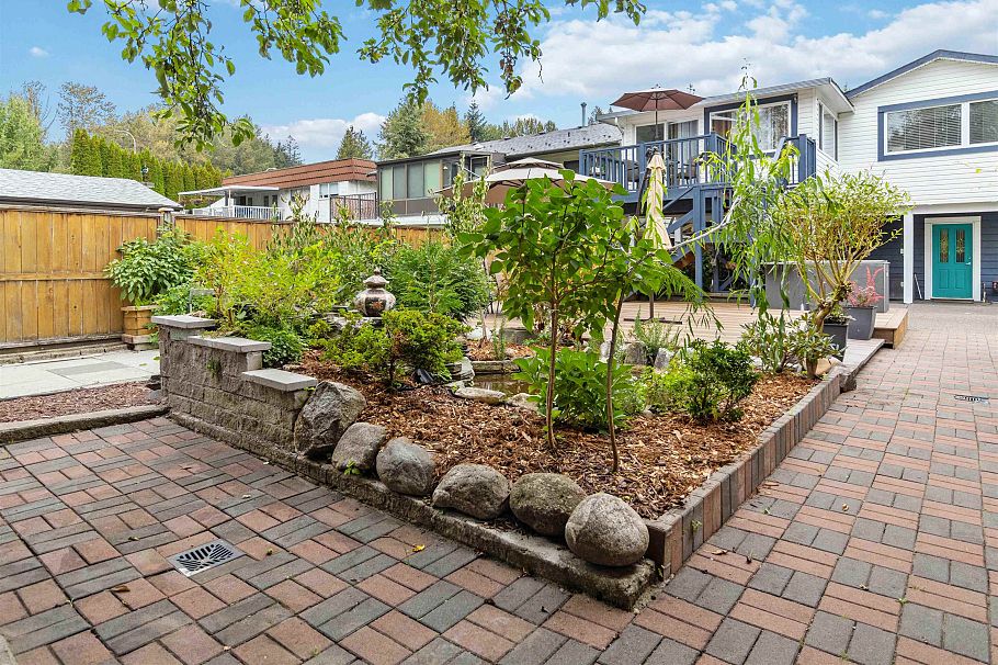 759 Morgan Road North Vancouver, BC - 38