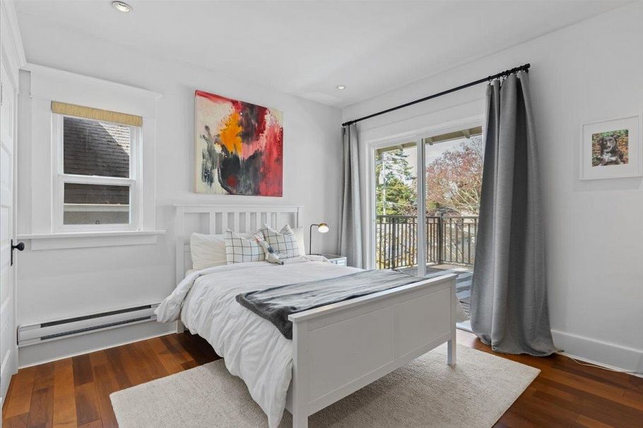 2755 W 42nd Avenue Vancouver, BC - 20