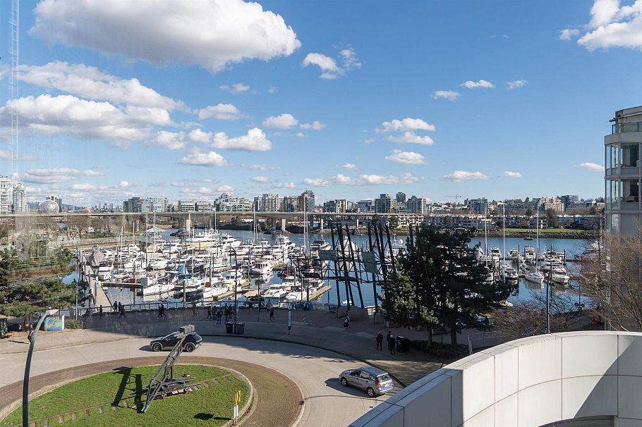505 1201 Marinaside Crescent Vancouver, BC - 30