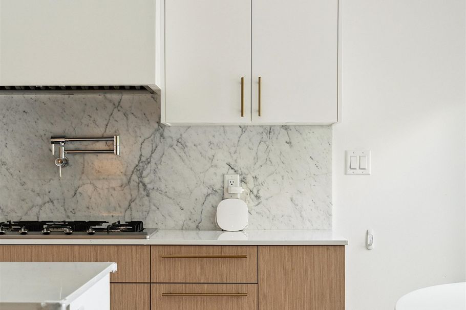 5921 Ontario Street Vancouver, BC - 14