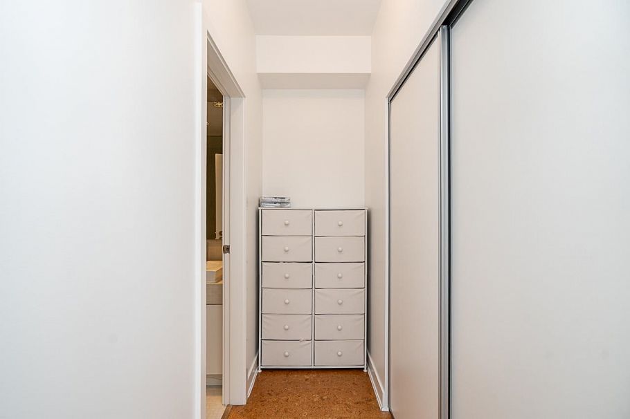 303 2828 Main Street Vancouver, BC - 17