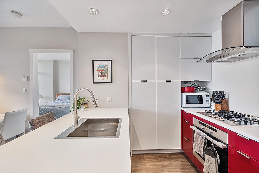 820 1777 W 7th Avenue Vancouver, BC - 10