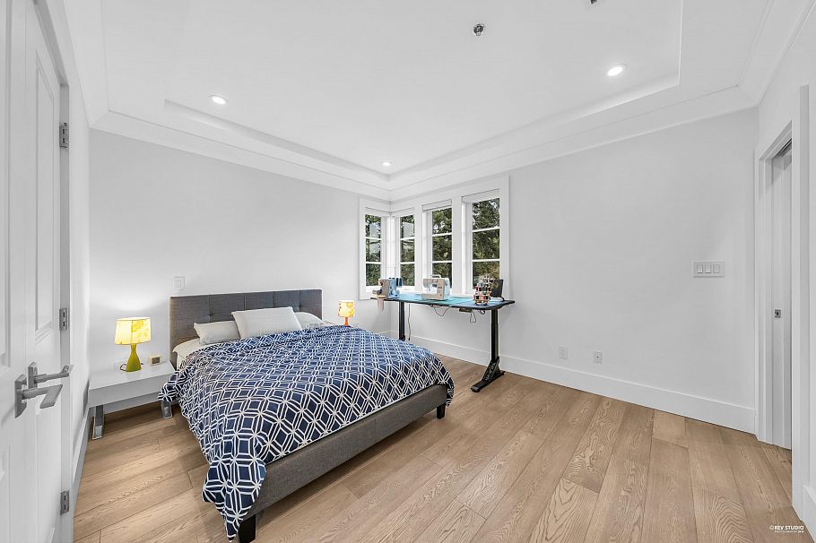 2820 W 32nd Avenue Vancouver, BC - 26