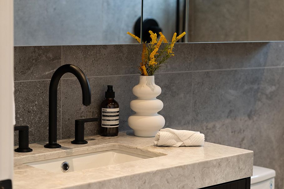 2 240 E 37th Avenue Vancouver, BC - 21