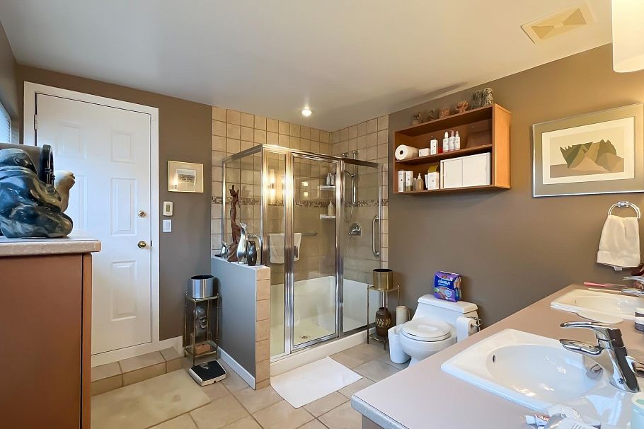 326 Greensboro Place Vancouver, BC - 14