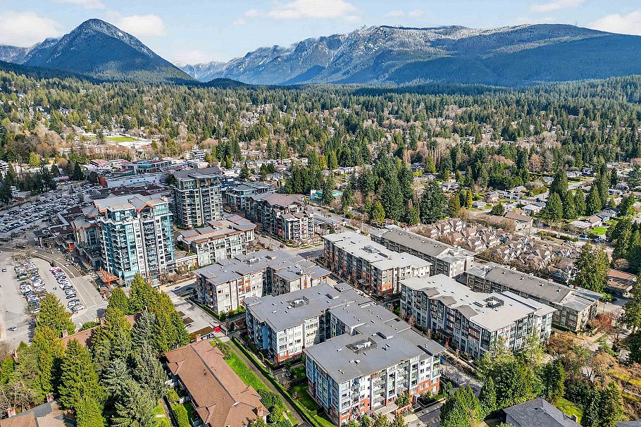 511 2651 Library Lane North Vancouver, BC - 1