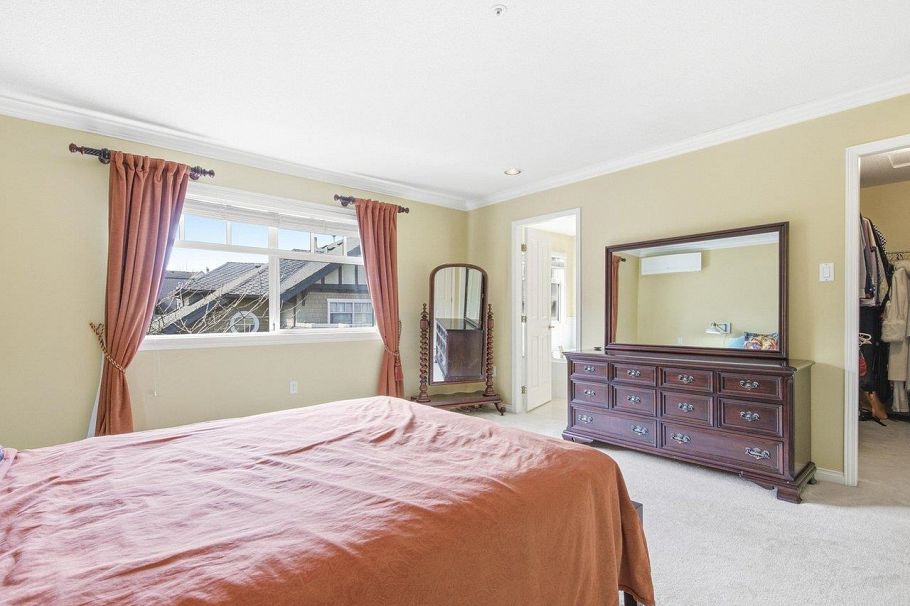 31 5650 Hampton Place Vancouver, BC - 23