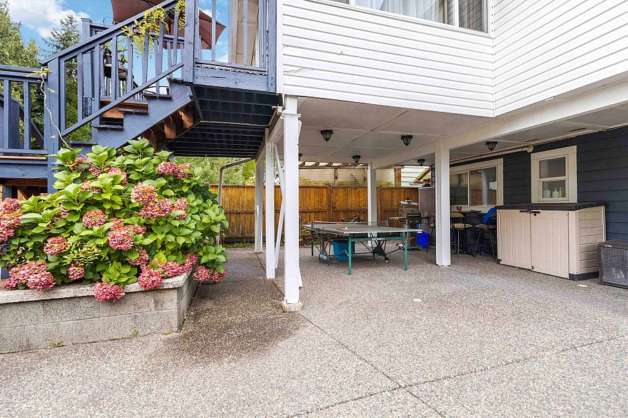 759 Morgan Road North Vancouver, BC - 35