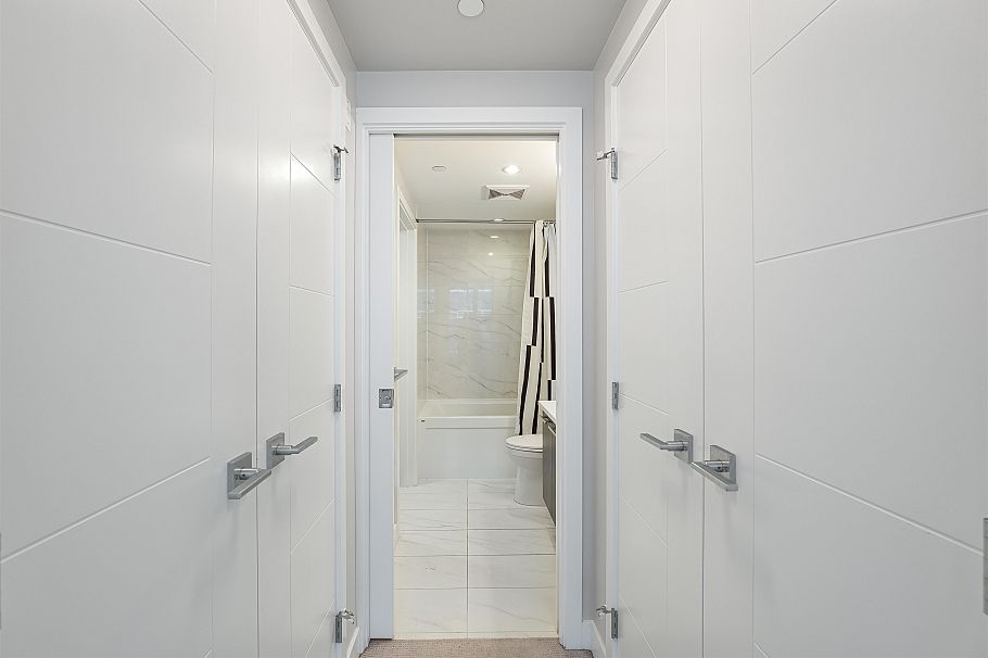 202 655 W 41st Avenue Vancouver, BC - 18