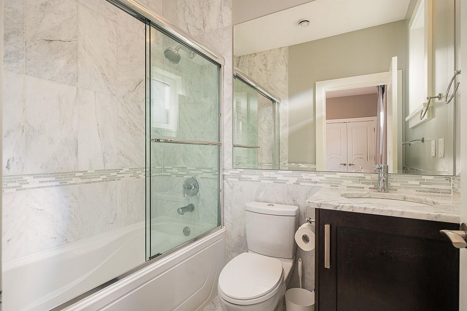 4341 W 3rd Avenue Vancouver, BC - 29