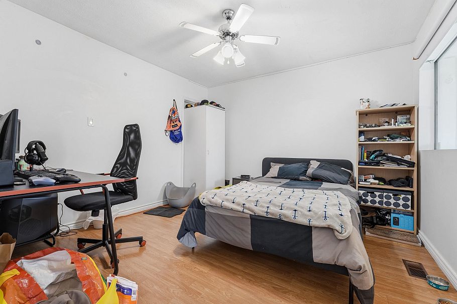 6777 Kerr Street Vancouver, BC - 14