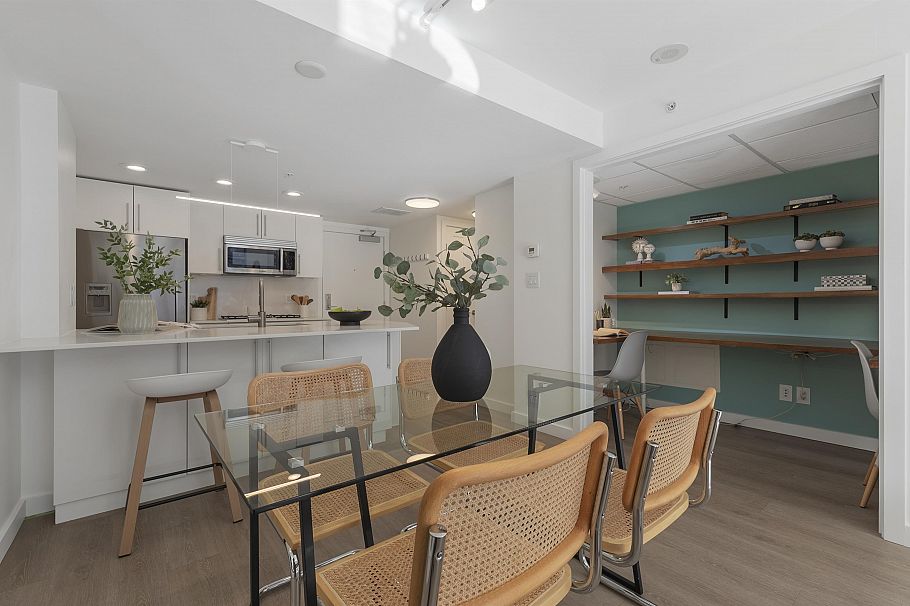 374 2080 W Broadway Vancouver, BC - 10