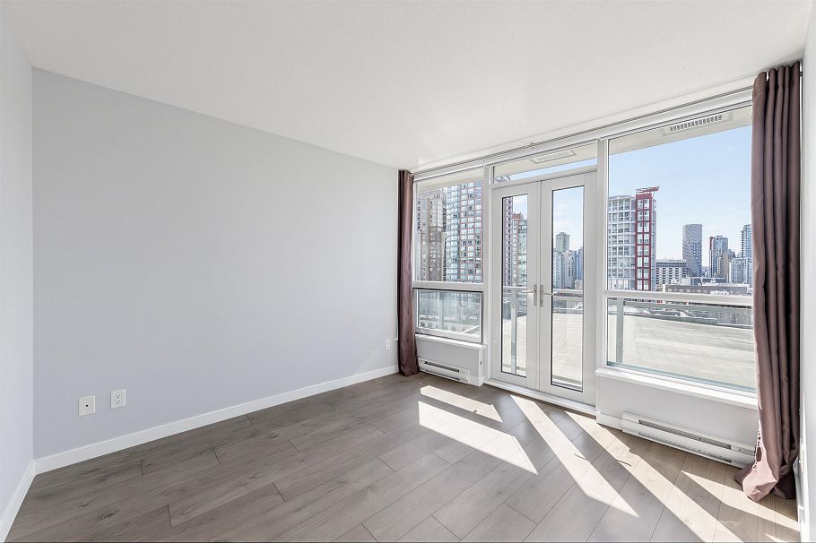 907 833 Seymour Street Vancouver, BC - 13