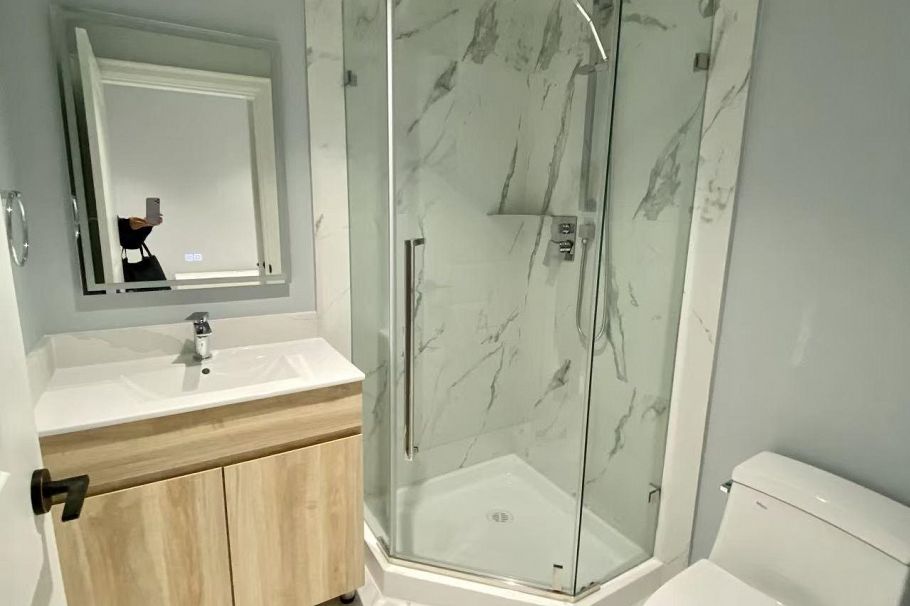 1 4085 41st Avenue Vancouver, BC - 36