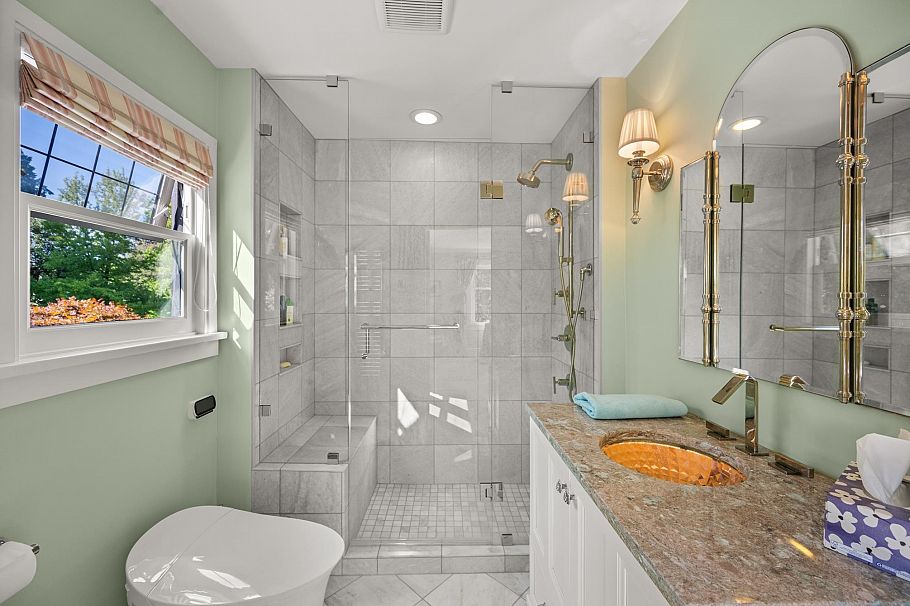 1519 W 35th Avenue Vancouver, BC - 22