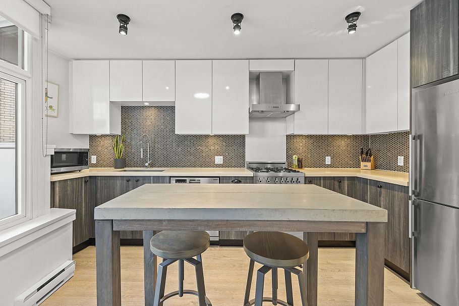 502 311 E 6th Avenue Vancouver, BC - 1