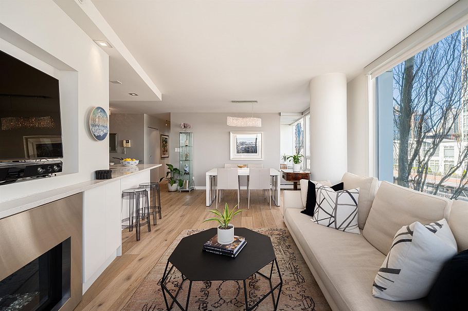 505 1201 Marinaside Crescent Vancouver, BC - 9