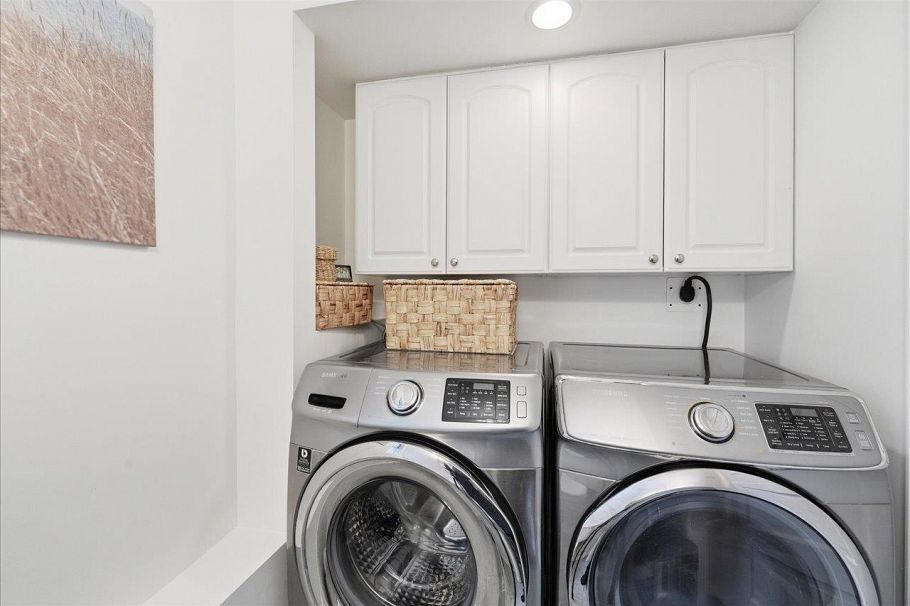 2232 W 14th Avenue Vancouver, BC - 16