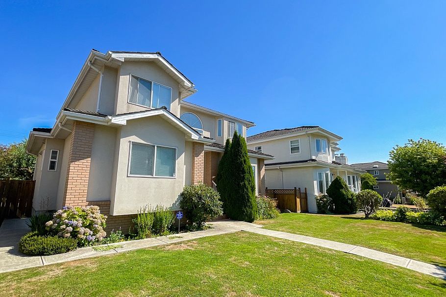 219 W 42nd Avenue Vancouver, BC - 3