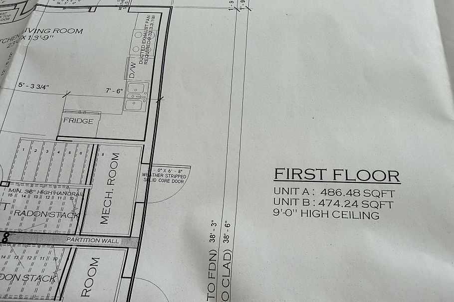 2703 Ward Street Vancouver, BC - 5