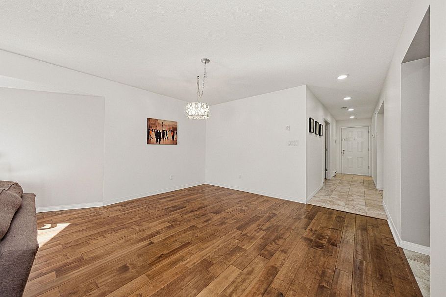 104 1500 Ostler Court North Vancouver, BC - 13