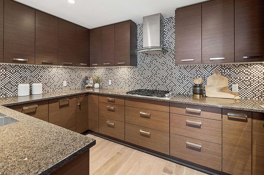 406 210 W 13 Street North Vancouver, BC - 8