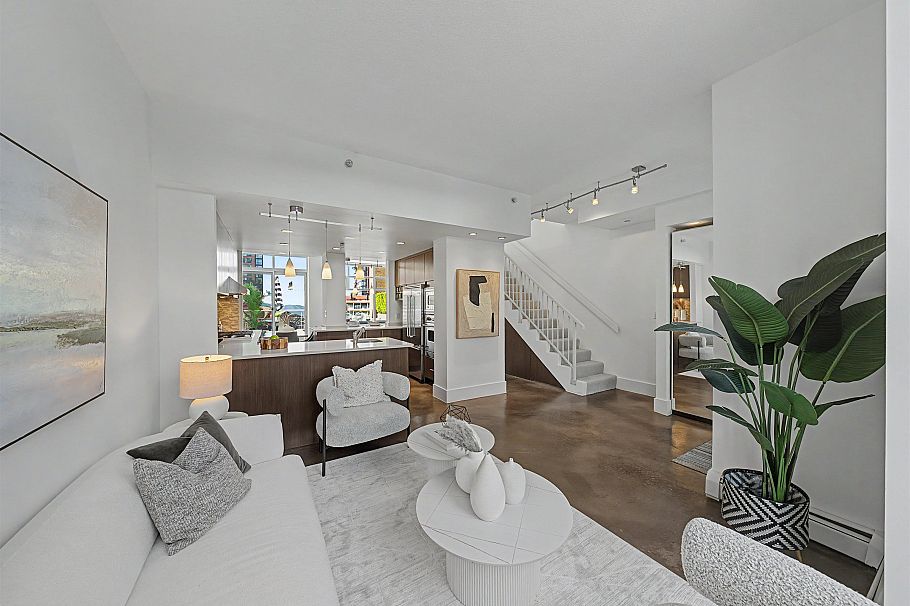 TH A 1199 Marinaside Crescent Vancouver, BC - 6