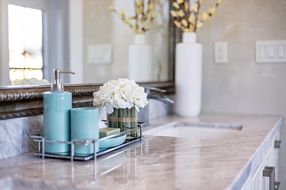 2989 W 32nd Avenue Vancouver, BC - 21