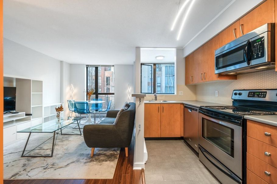 311 1295 RICHARDS STREET, Vancouver BC V6B 1B7 Vancouver, BC - 5