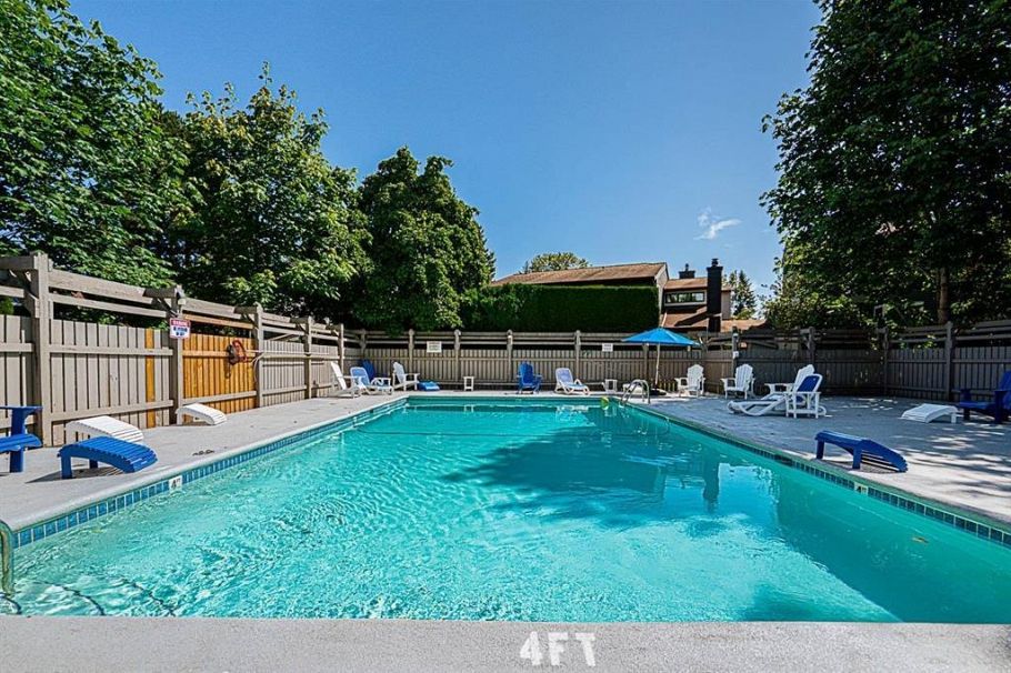 7363 Kokanee Place Vancouver, BC - 37