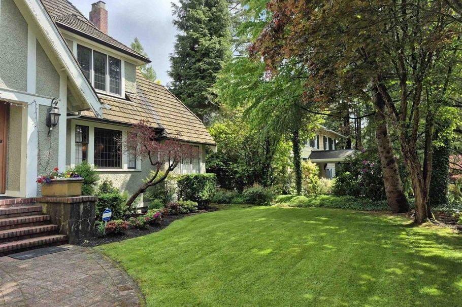 5588 Cypress Street Vancouver, BC - 2