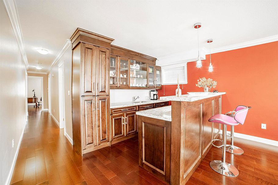 6970 Willingdon Avenue Burnaby, BC - 22