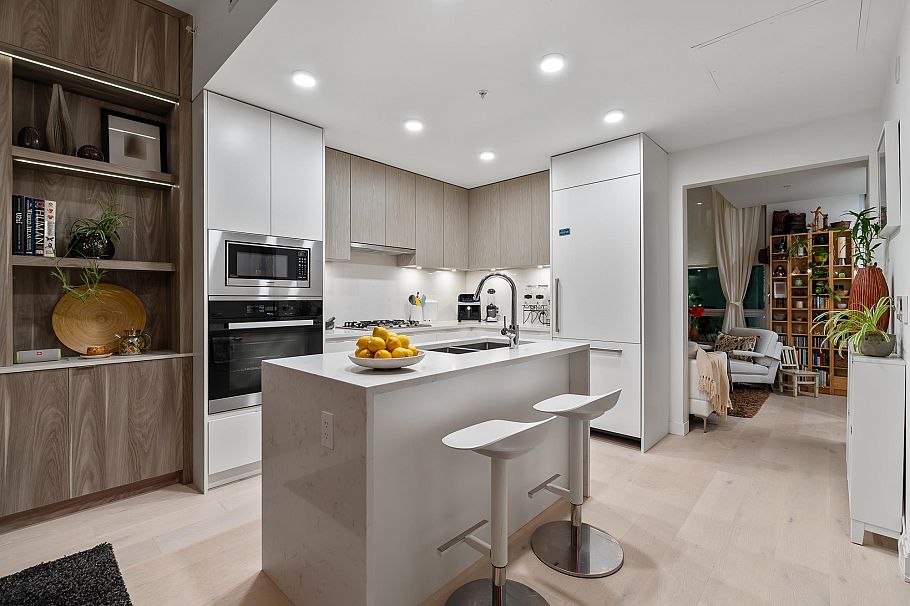 4228 Cambie Street Vancouver, BC - 7