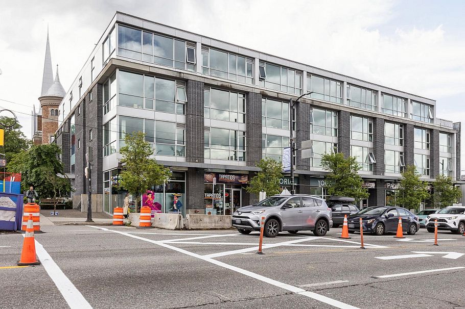 406 2511 Quebec Street Vancouver, BC - 23