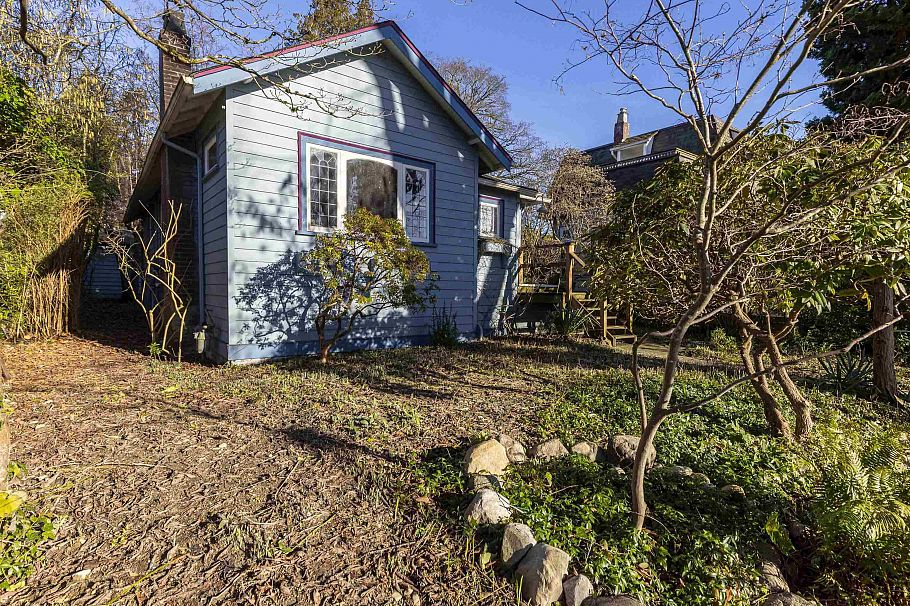 3449 Mayfair Avenue Vancouver, BC - 5