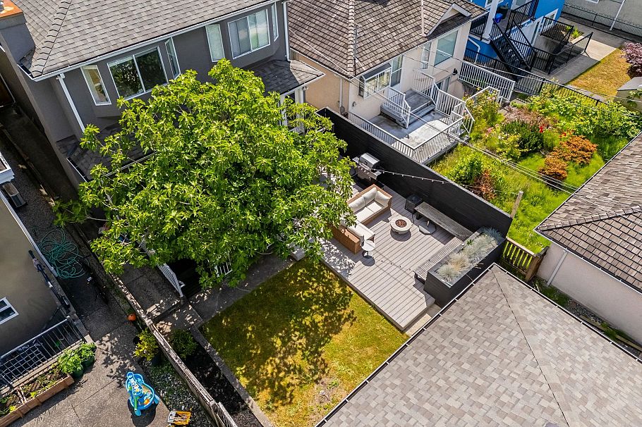 5921 Ontario Street Vancouver, BC - 35