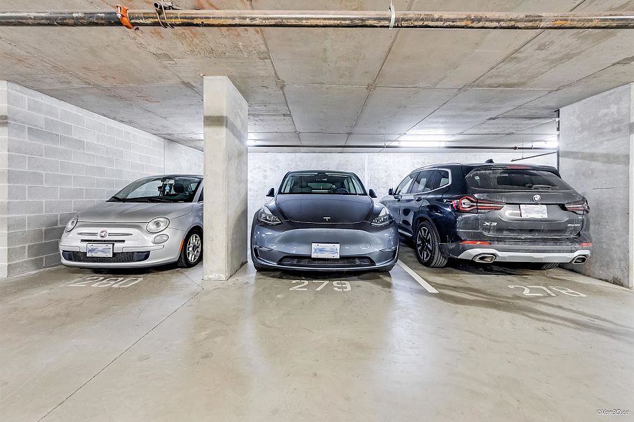 213 1088 Richards Street Vancouver, BC - 23